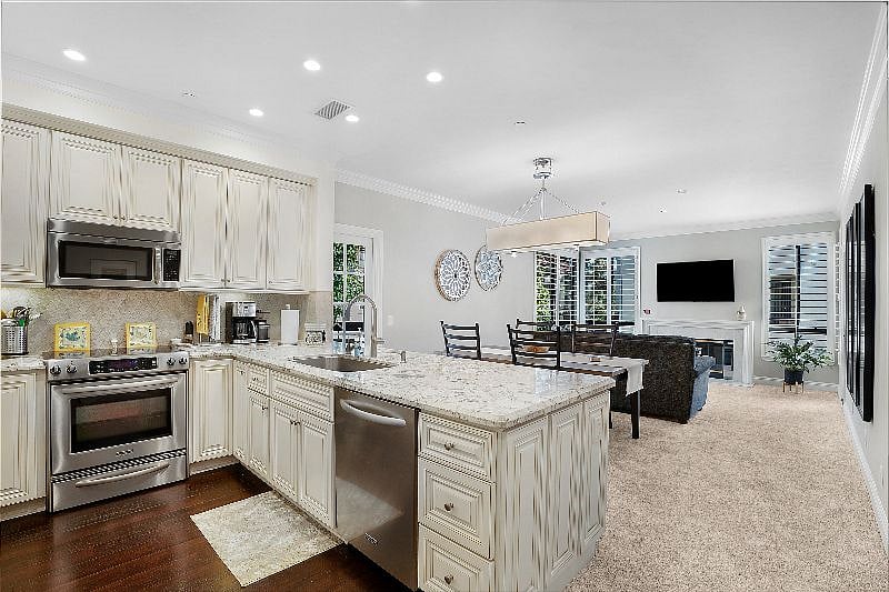 Furnished Finder property 568493_1 photo 6