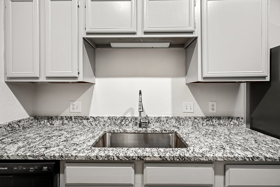 Furnished Finder property 568554_1 photo 10