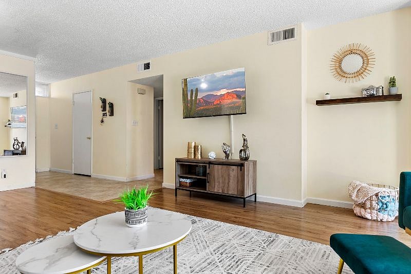 Furnished Finder property 568561_1 photo 4