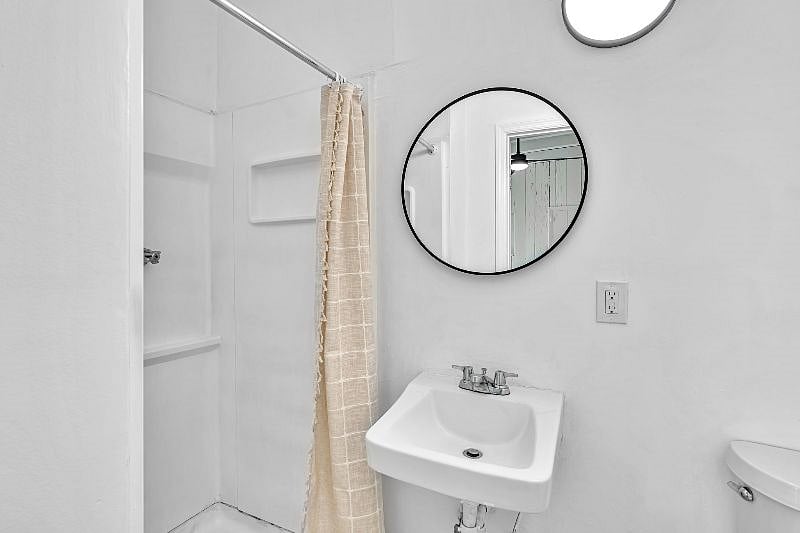 Furnished Finder property 568568_1 photo 6
