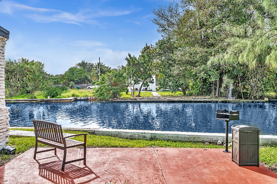 Furnished Finder property 568568_1 photo 9