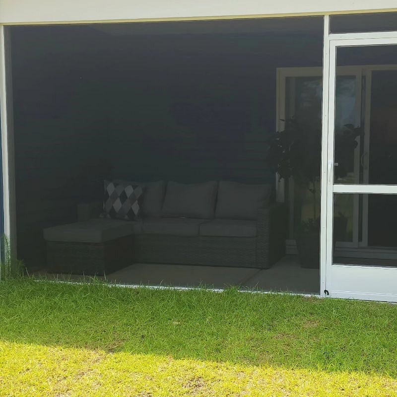 Private screen porch