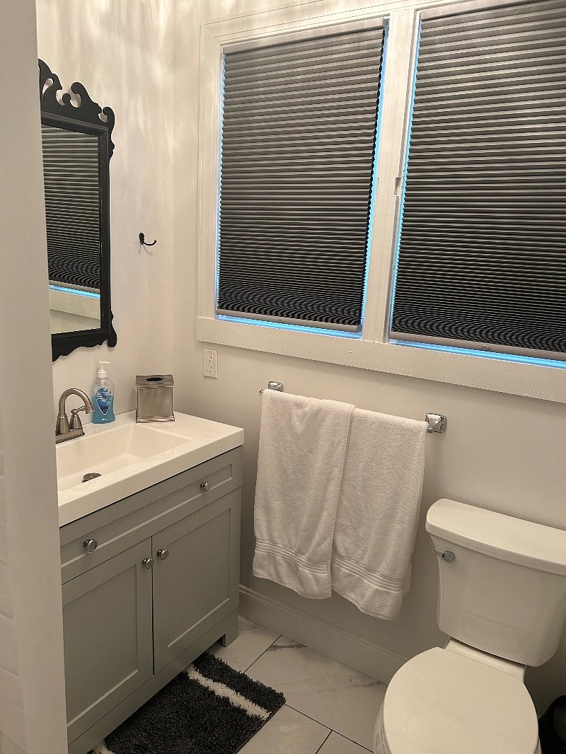 2nd floor bathroom