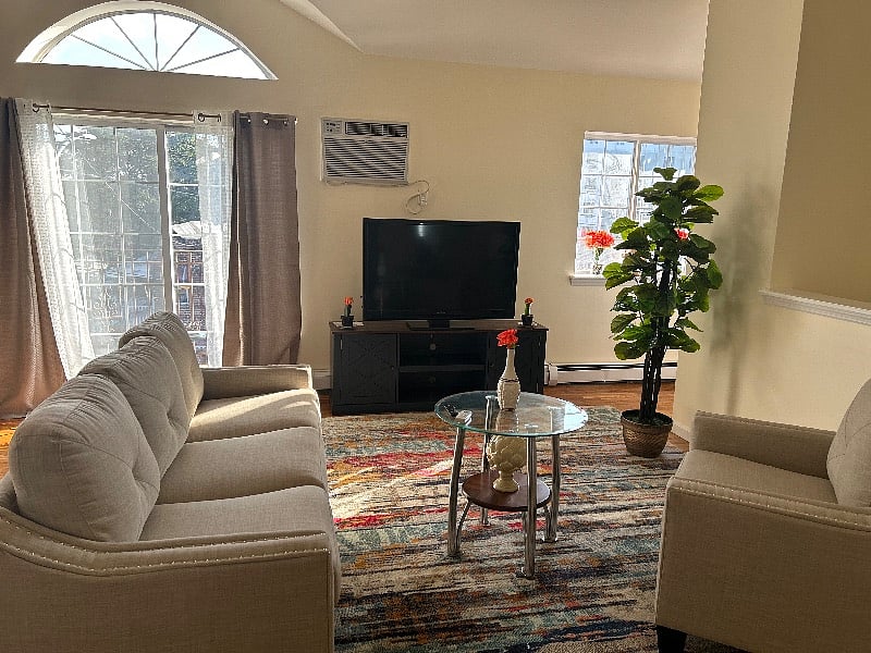 Furnished Finder property 568666_1 photo 14