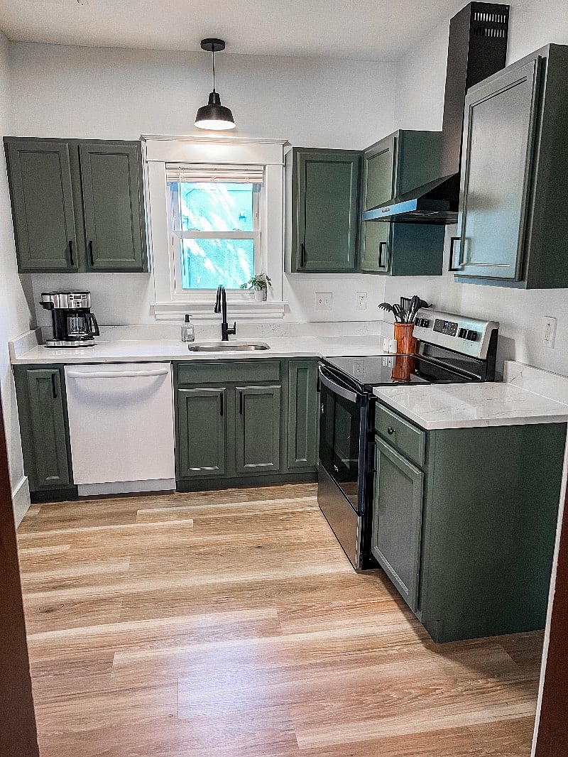 Furnished Finder property 568753_1 photo 19