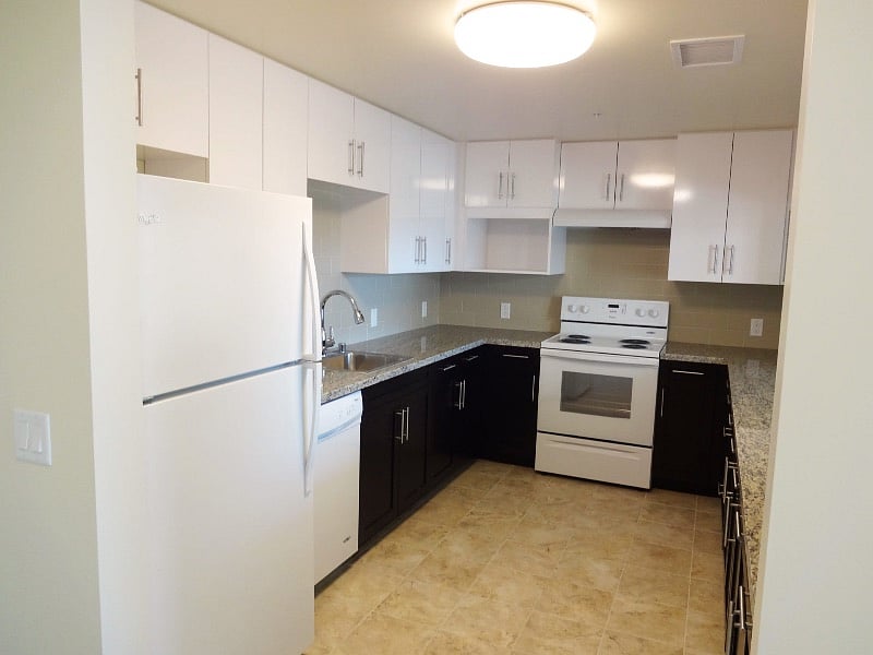 Furnished Finder property 568830_1 photo 4