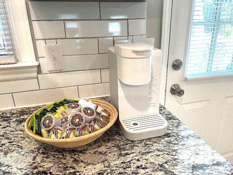 Coffee, tea, and Keurig Machine 