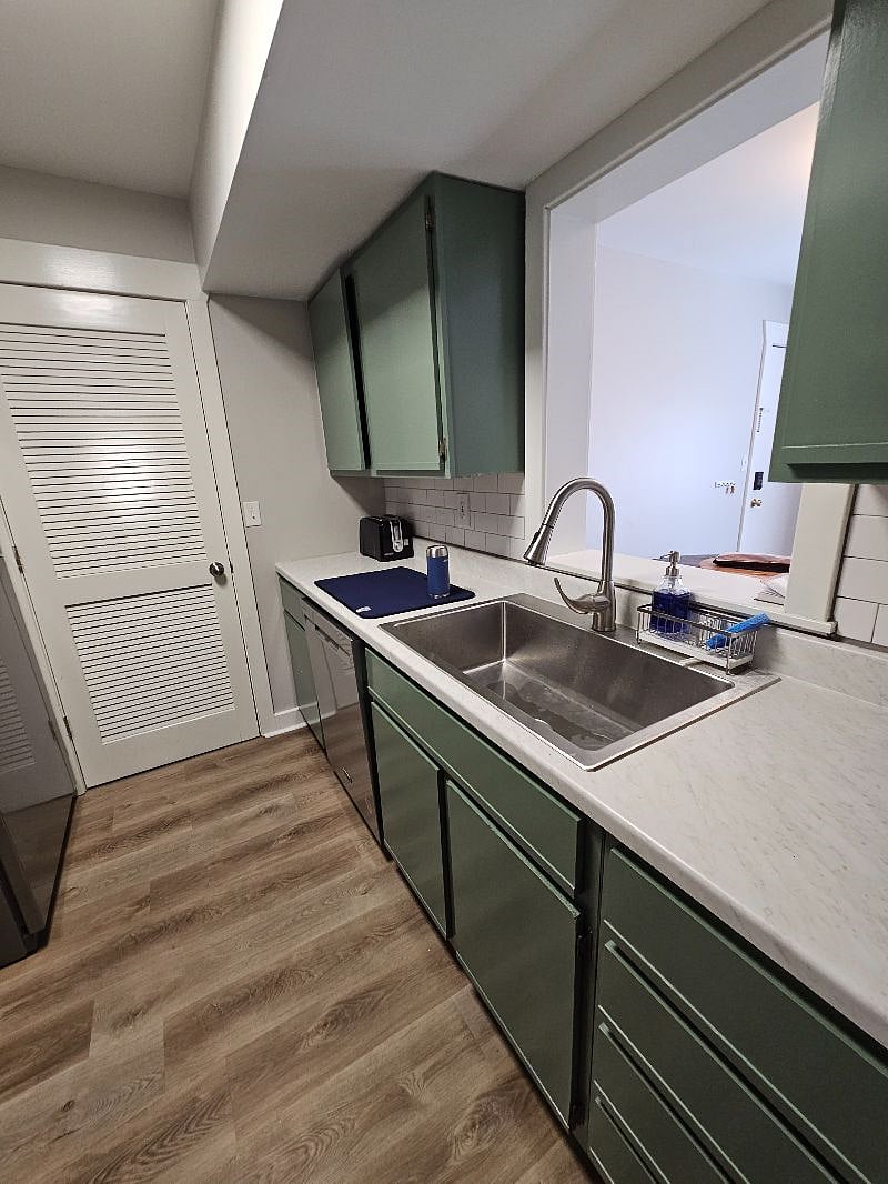 Furnished Finder property 568909_1 photo 3