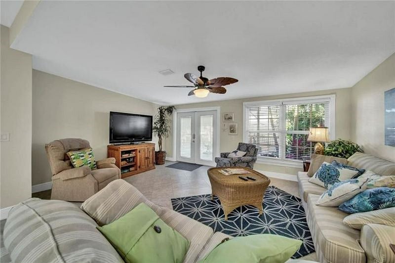 Furnished Finder property 568960_1 photo 9