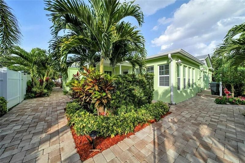 Furnished Finder property 568960_1 photo 17