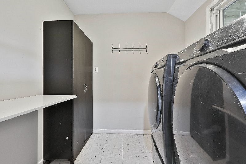 Furnished Finder property 568974_1 photo 7