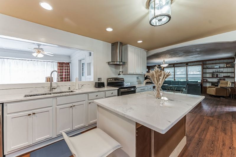 Furnished Finder property 568976_1 photo 3