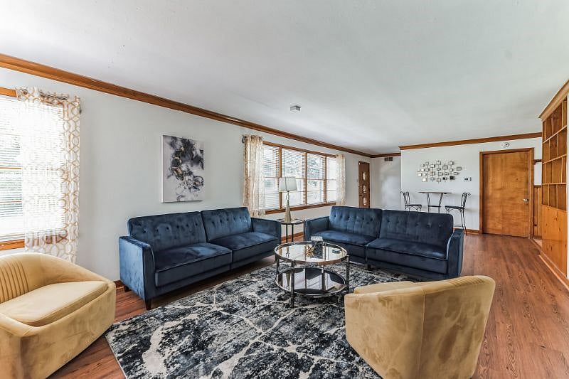 Furnished Finder property 568976_1 photo 7
