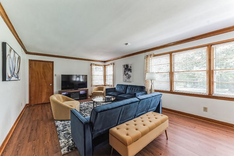 Furnished Finder property 568976_1 photo 10