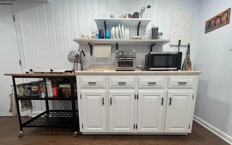 Kitchenette