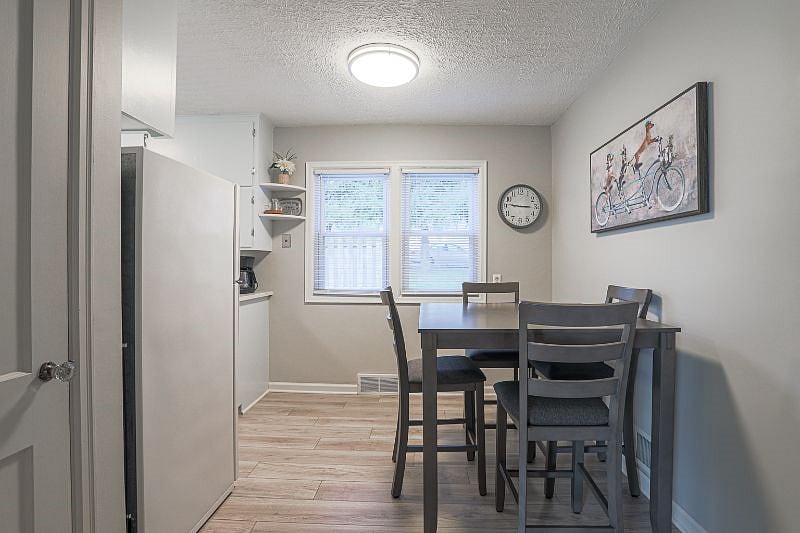 Furnished Finder property 568996_1 photo 7