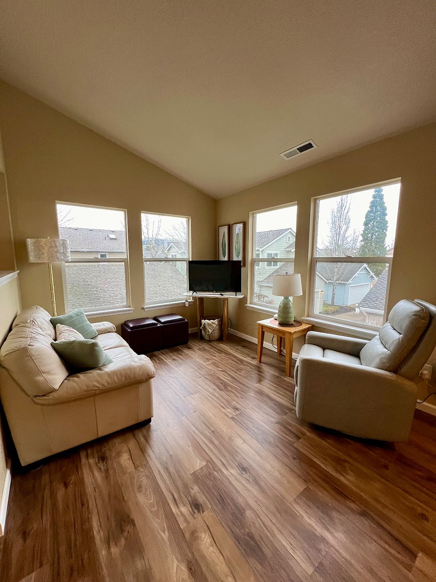 Furnished Finder property 569029_1 photo 3