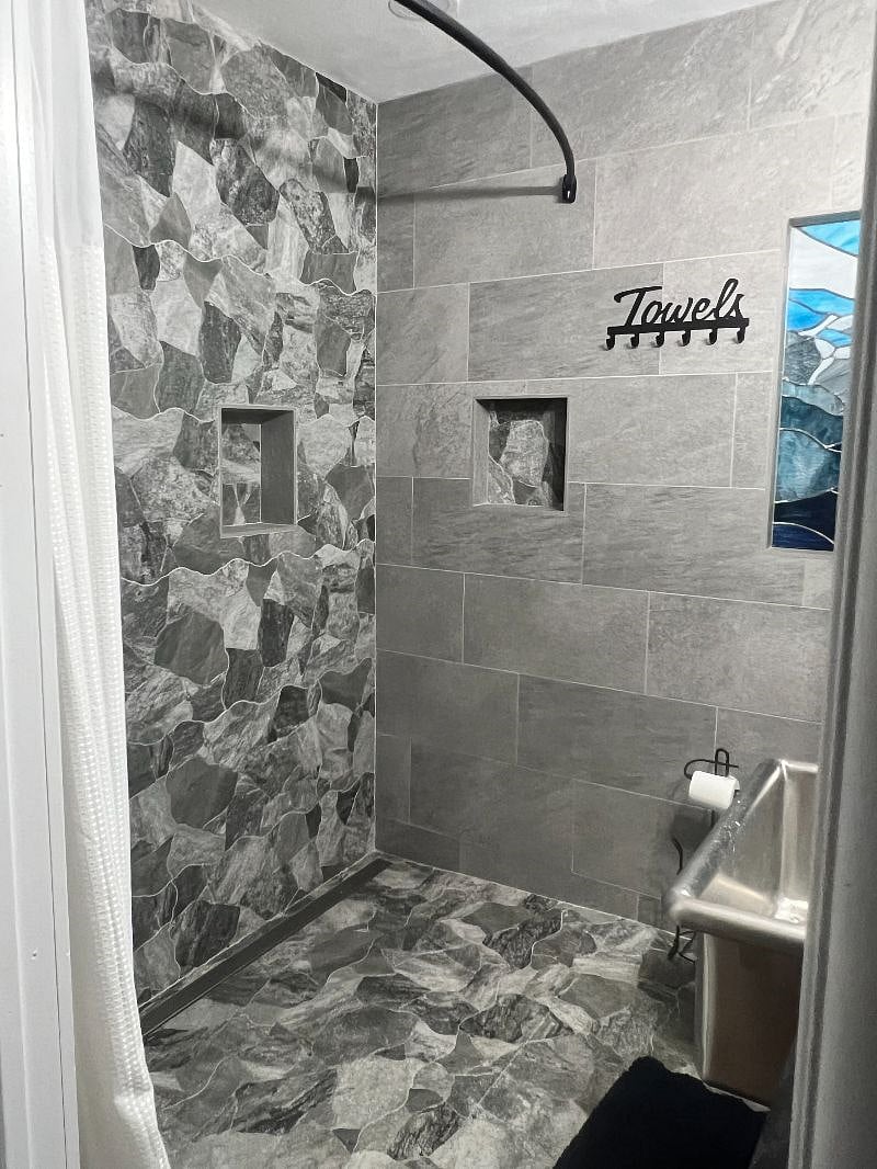 Furnished Finder property 569033_1 photo 20