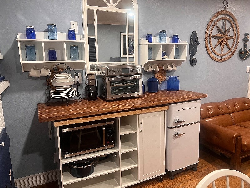 Kitchenette