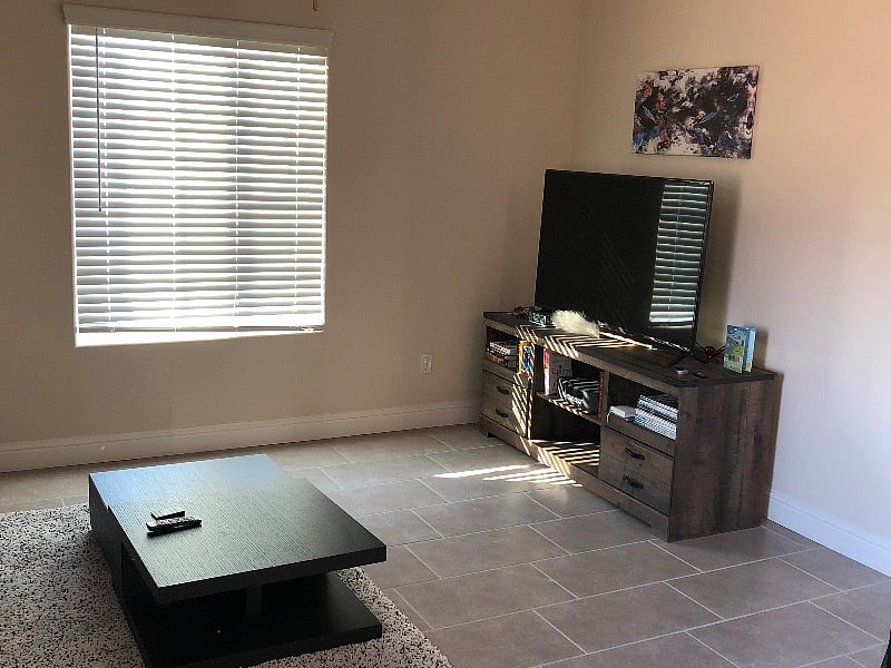 Furnished Finder property 569037_1 photo 3