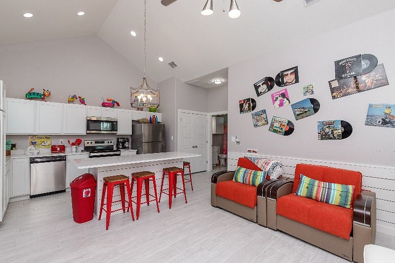 Furnished Finder property 569083_1 photo 10