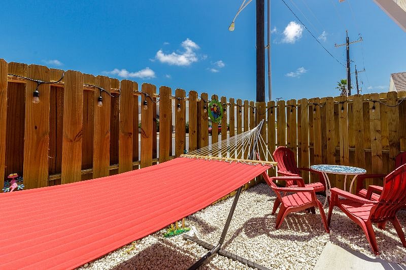 Furnished Finder property 569083_1 photo 16