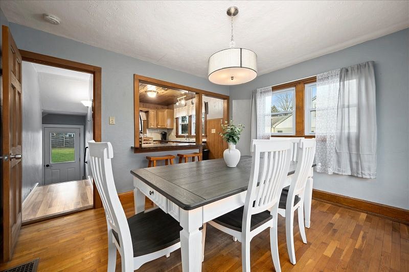 Furnished Finder property 569098_1 photo 24