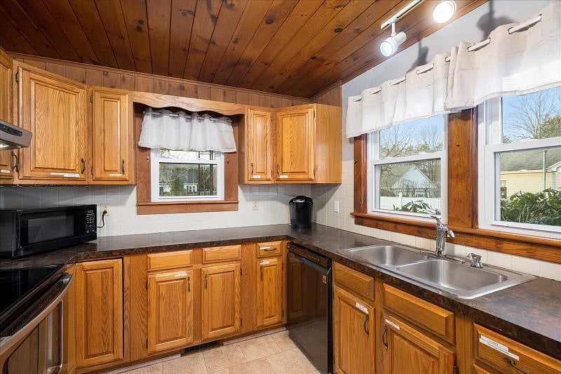 Furnished Finder property 569098_1 photo 29