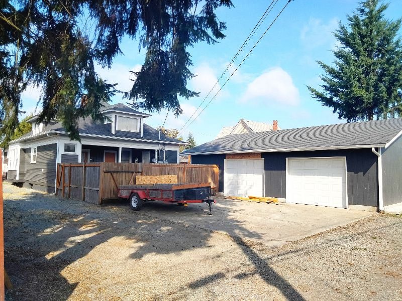 House back parking