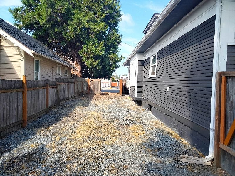 House back parking