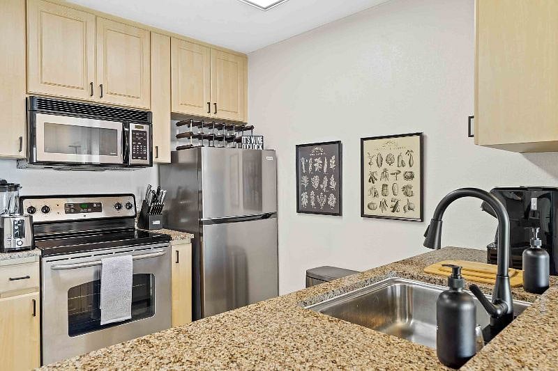 Furnished Finder property 569157_1 photo 8
