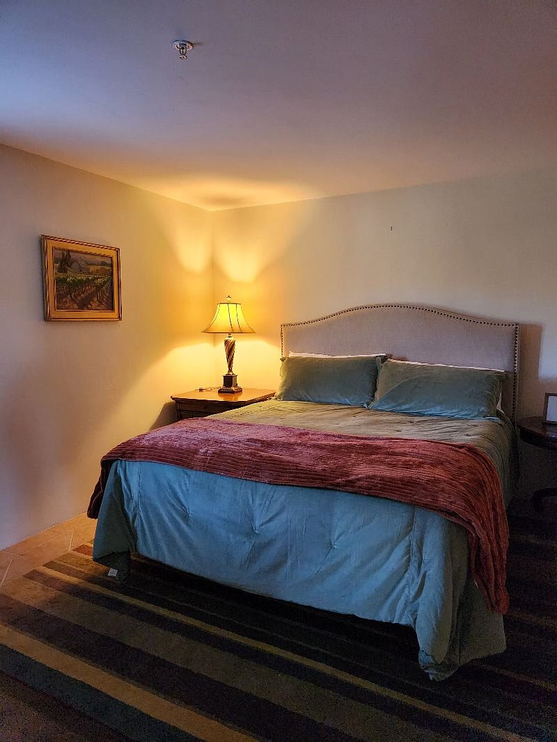 Furnished Finder property 569163_1 photo 10