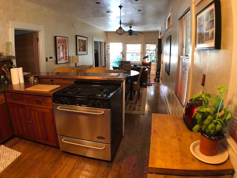 Furnished Finder property 569214_1 photo 23