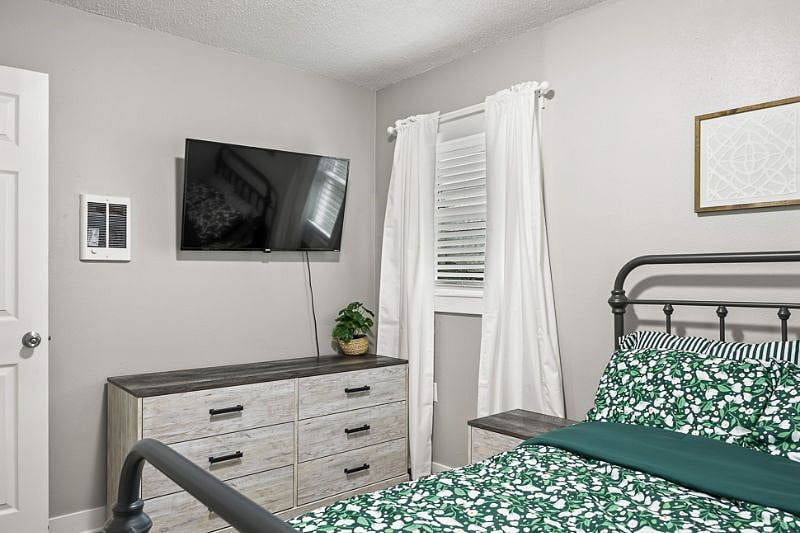 Furnished Finder property 569222_2 photo 14
