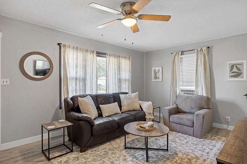 Furnished Finder property 569222_3 photo 4