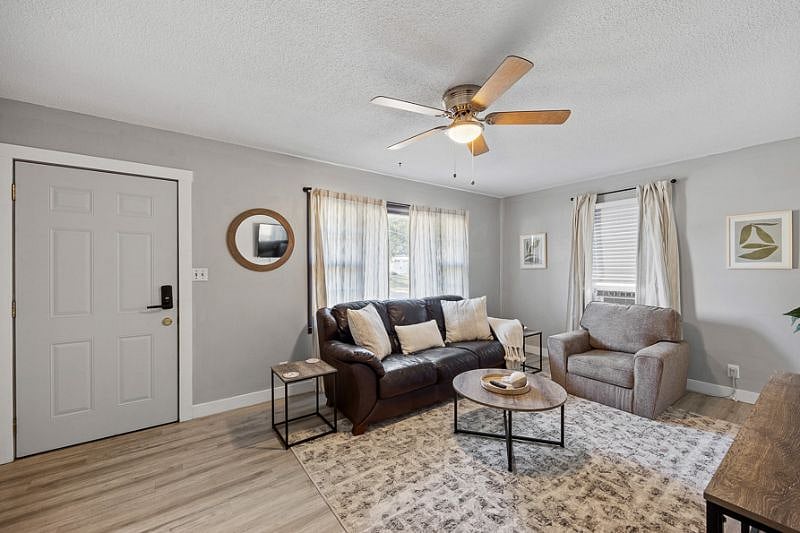 Furnished Finder property 569222_3 photo 7