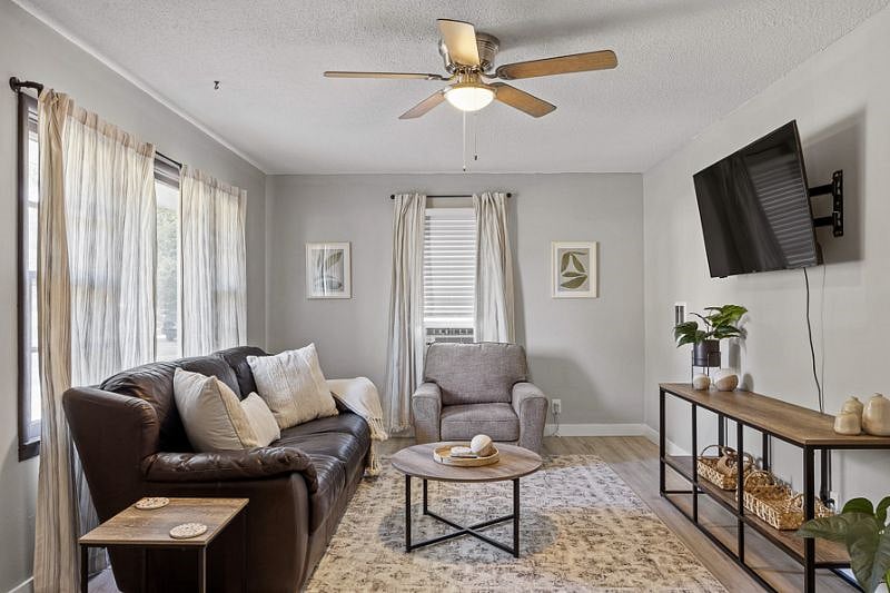 Furnished Finder property 569222_3 photo 6