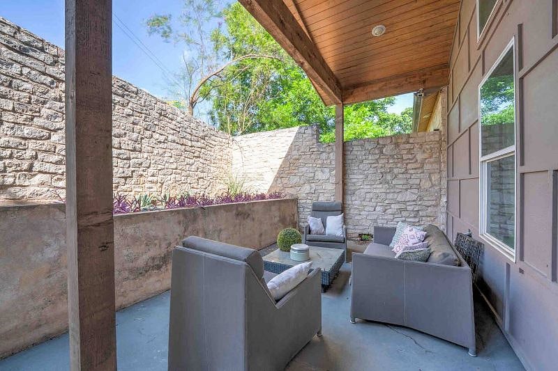 Furnished Finder property 569241_1 photo 37