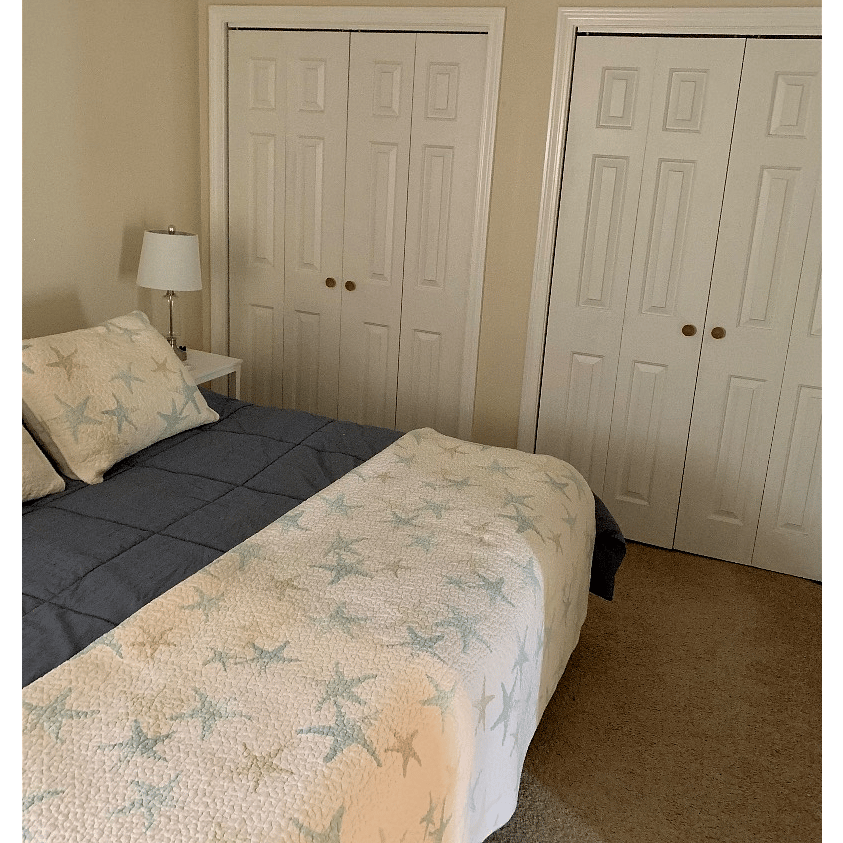 Wall to wall closets