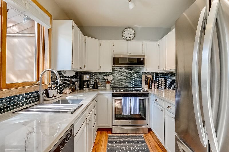 Furnished Finder property 569313_1 photo 14