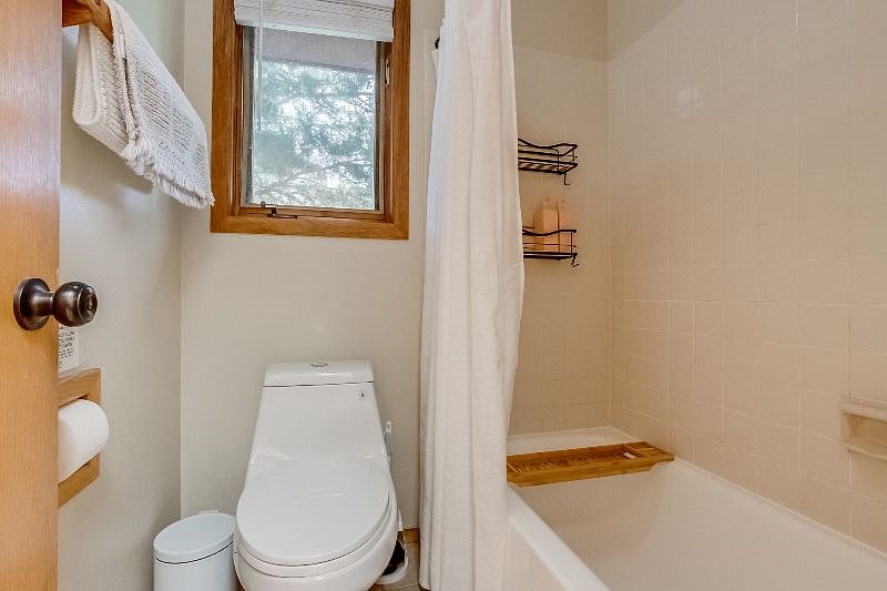 Furnished Finder property 569313_1 photo 25
