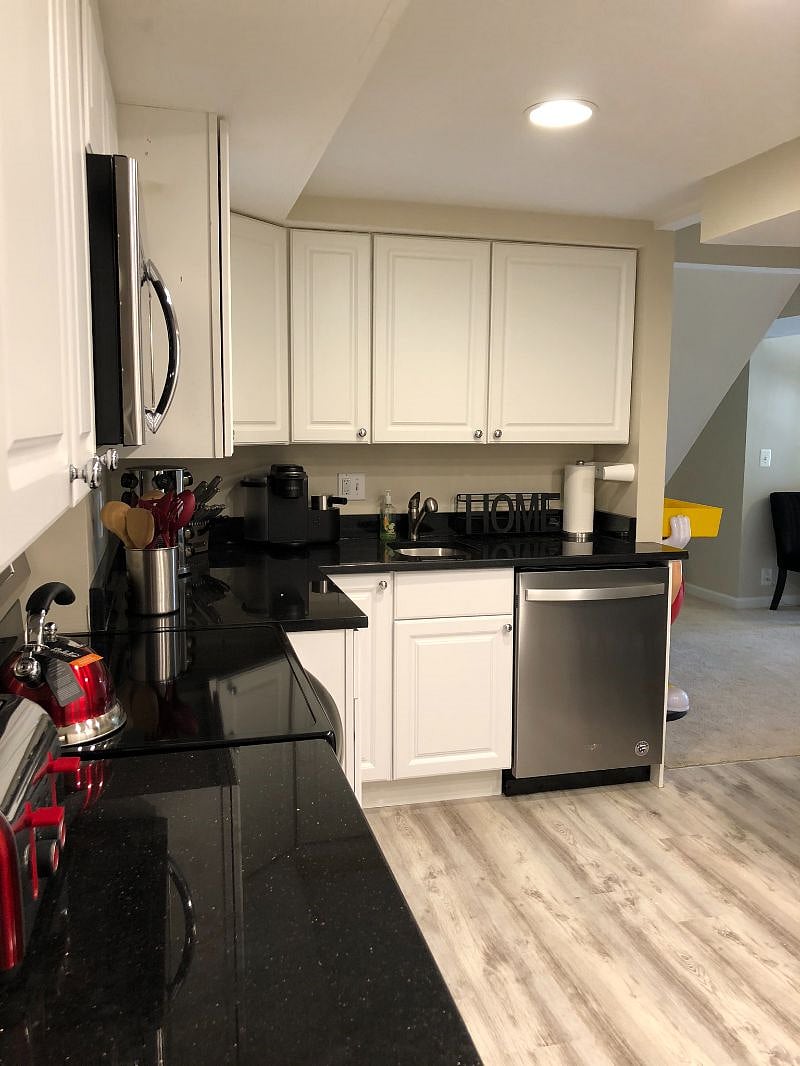 Fully stocked kitchen for you chefs