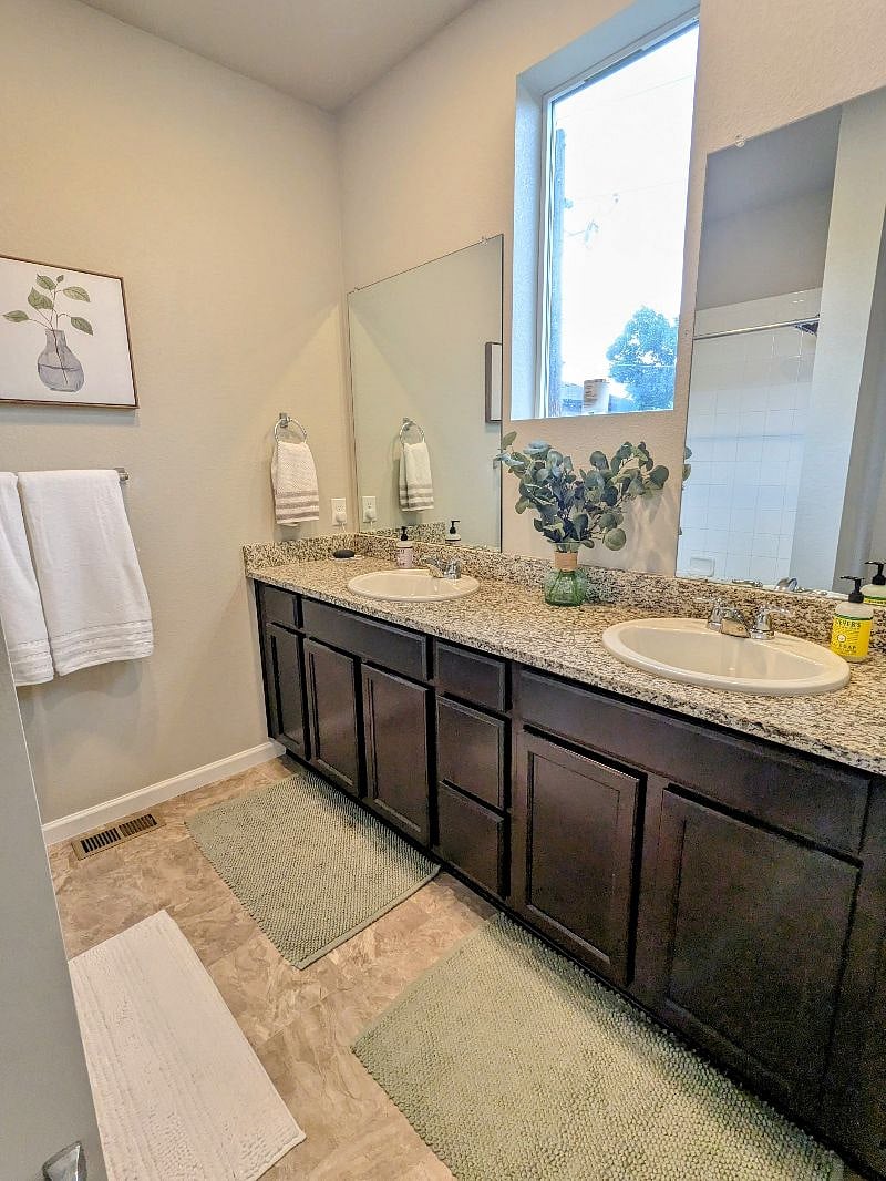 Double Vanity