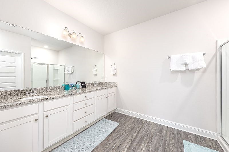 Furnished Finder property 569367_1 photo 9