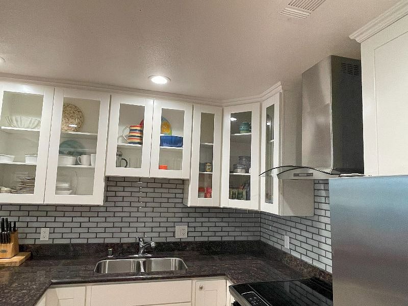 Kitchen cabinets