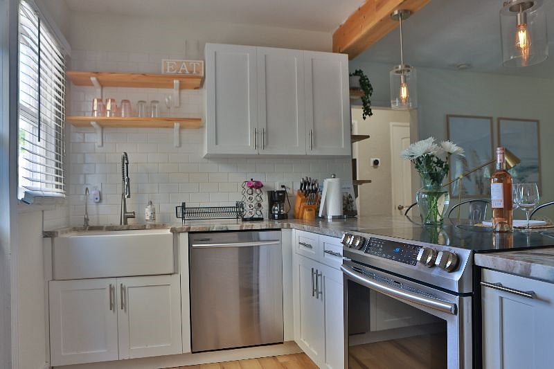 Furnished Finder property 569401_1 photo 5