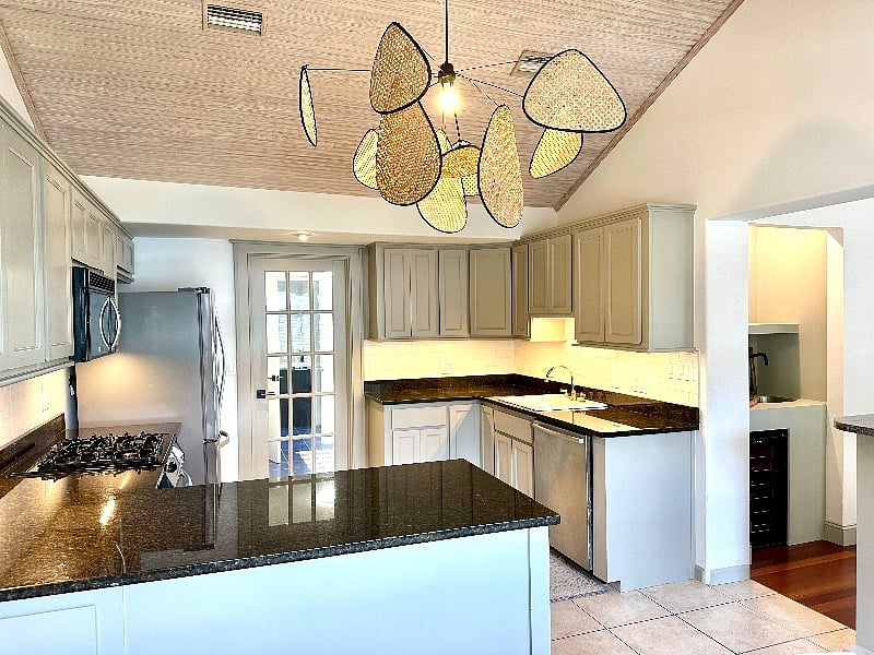 Furnished Finder property 569408_1 photo 9