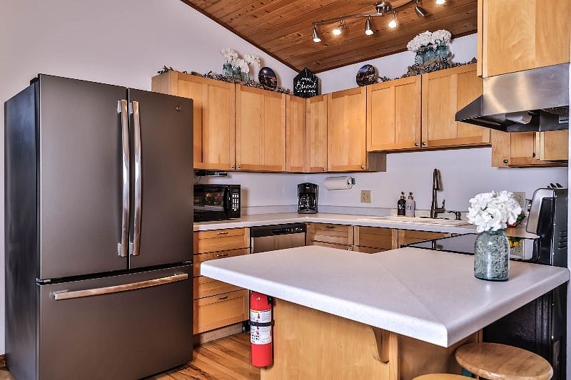 Furnished Finder property 569437_1 photo 8