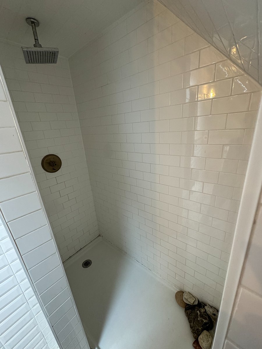 Furnished Finder property 569498_1 photo 12