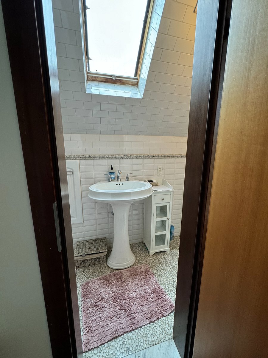 Furnished Finder property 569498_1 photo 9